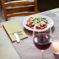 Pochette Tork Linstyle Premium 1laags crème 50 Stuk-3