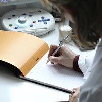 Schrijfblok Rhodia A5 lijn 80vel 80gr kantln or 1 Stuk-4