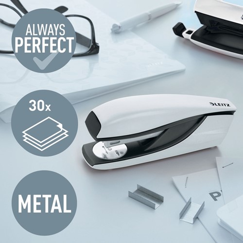 Nietmachine Leitz NeXXt metaal 30 vel wit 1 Stuk-4