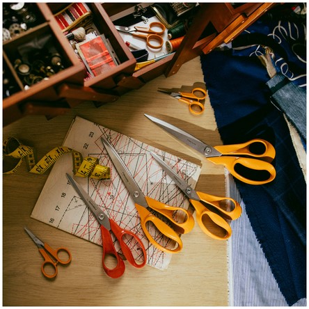 Schaar Fiskars Classic universeel 21cm links rood 1 Stuk-1