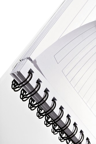 Notitieboek Leitz WOW A5 spiraal 160pg lijn roze 1 Stuk-3